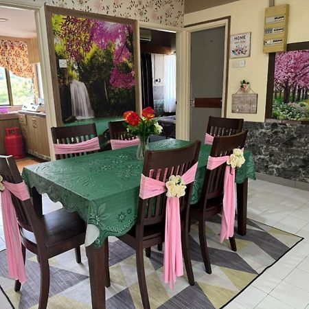 Anitas Place Port Dickson Esterno foto